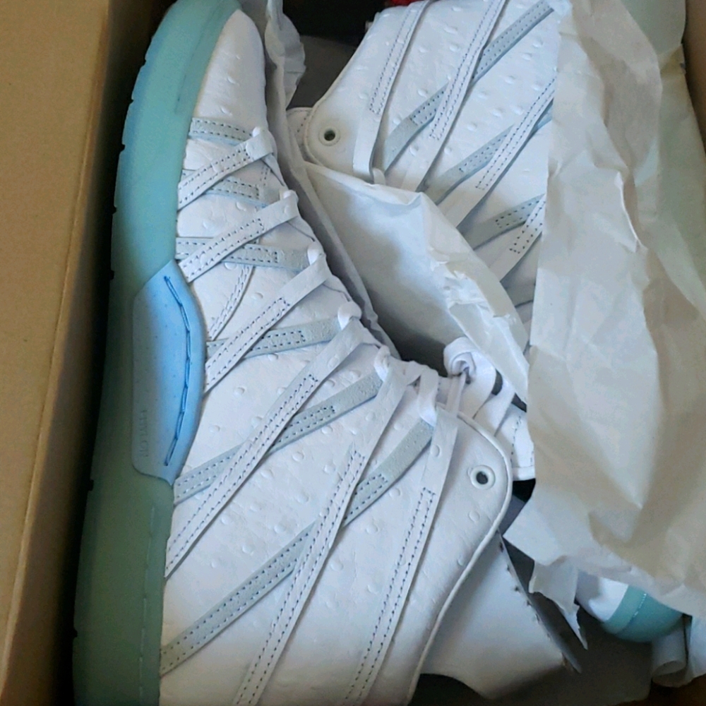 Nike KD NSW LIFESTYLE QS SIZE 10